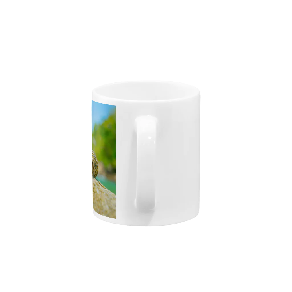 K.Takeのヤドカリ Mug :handle