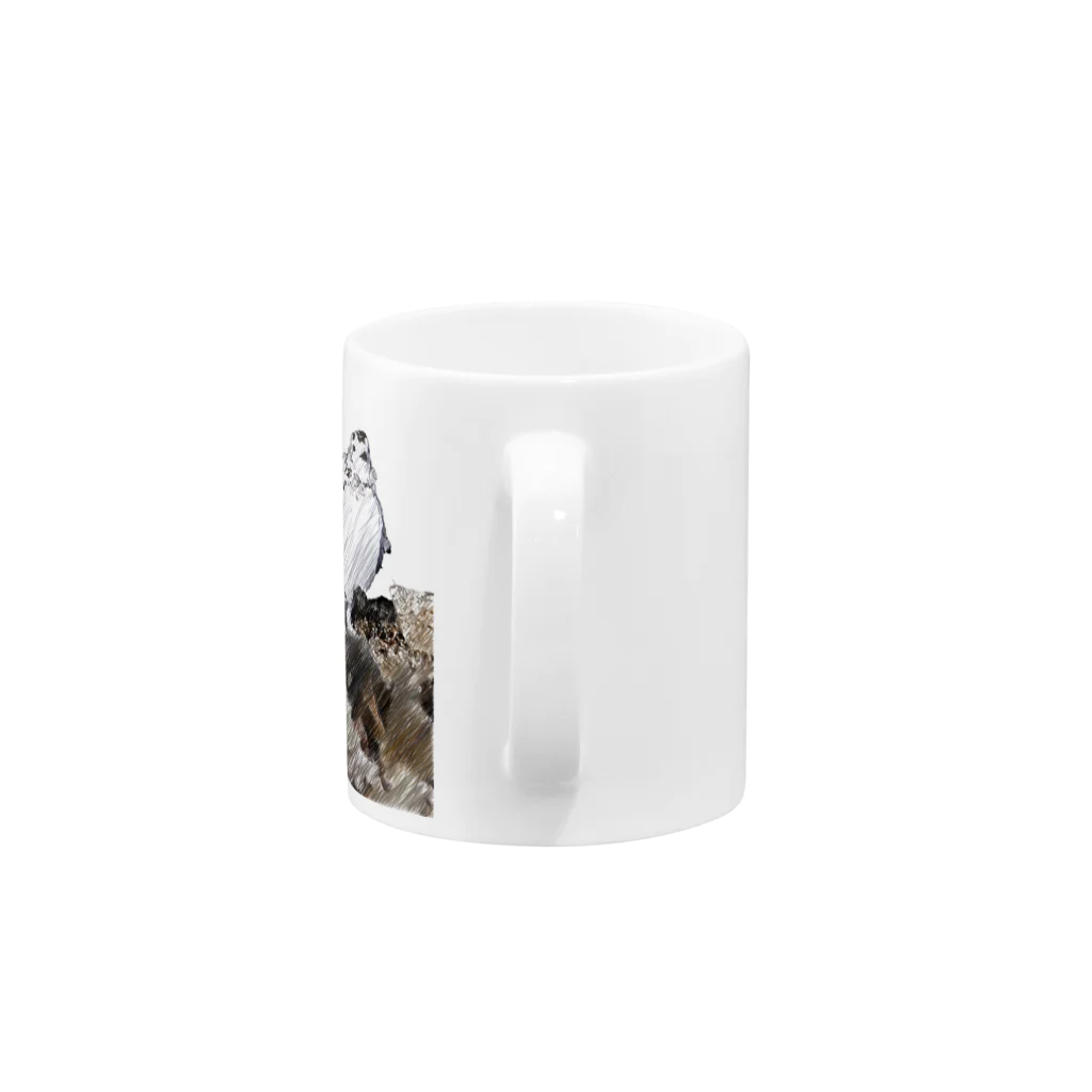 静かな山の頂への雷鳥のカップル Mug :handle