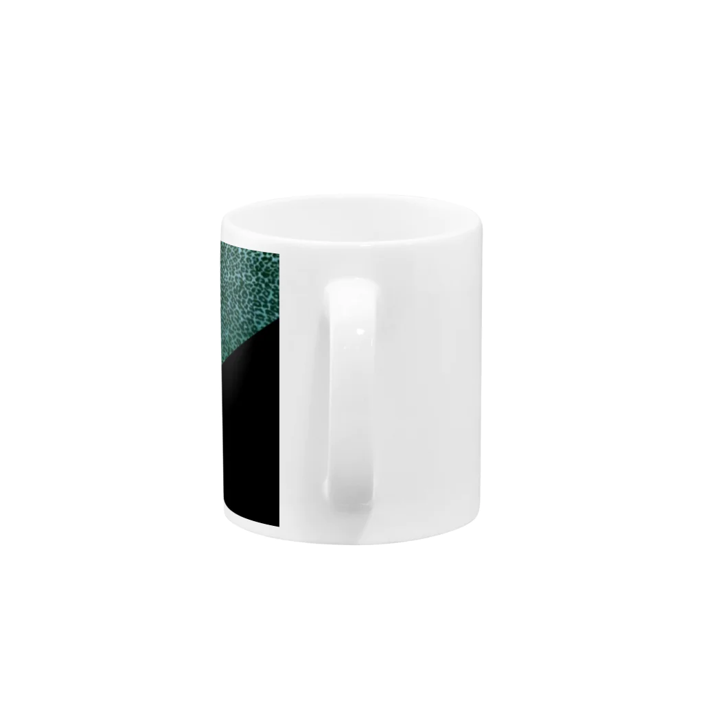 F-rush(フラッシュ)のヒョウ柄青緑×ブラック Mug :handle