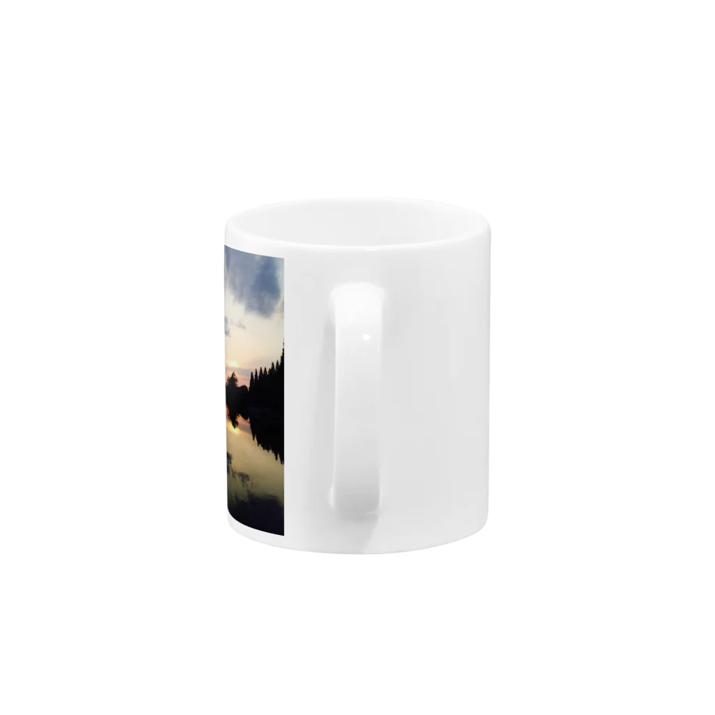 malcomoclamのSunset of summer Mug :handle