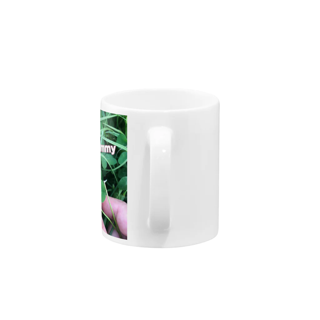 よつばストアのヒキヨセ‼️よつばちゃん Mug :handle