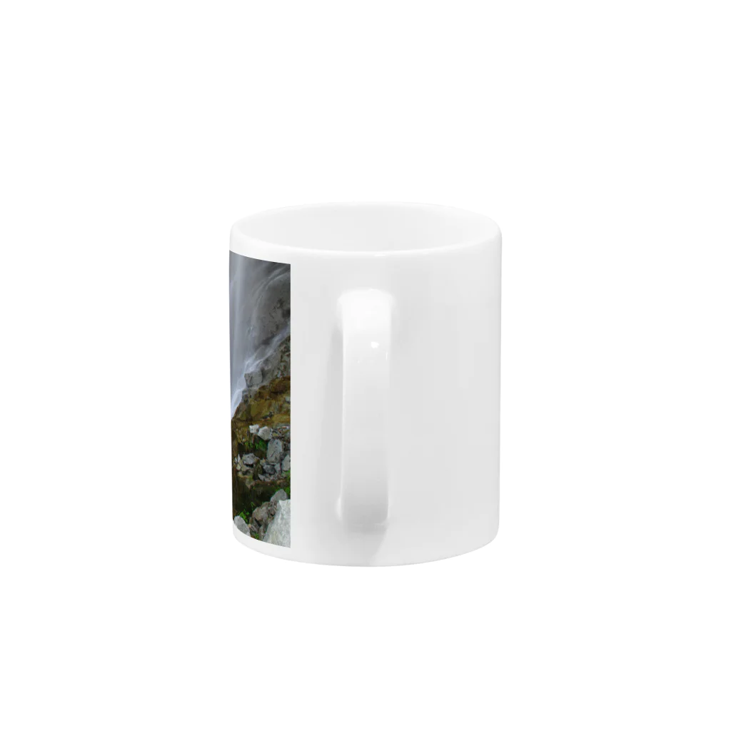 Toshiaki Sakuraiの夏の大瀑 Mug :handle