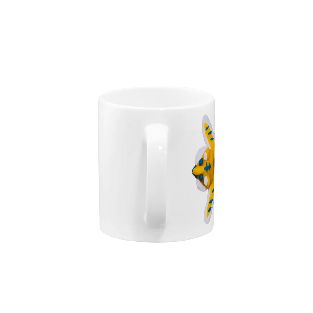フカツ マリエの虎の敷物（横）　粘土製 Mug :handle