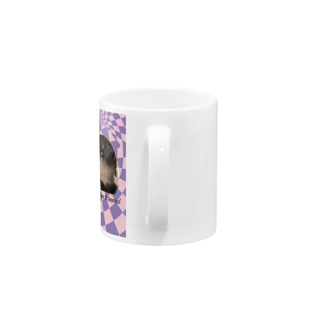 ꏸꋪꋫꁹꂑꐇꁒ𖤐《毎日ハロウィンのクラニアム》のお目目まん丸猫の雫 Mug :handle