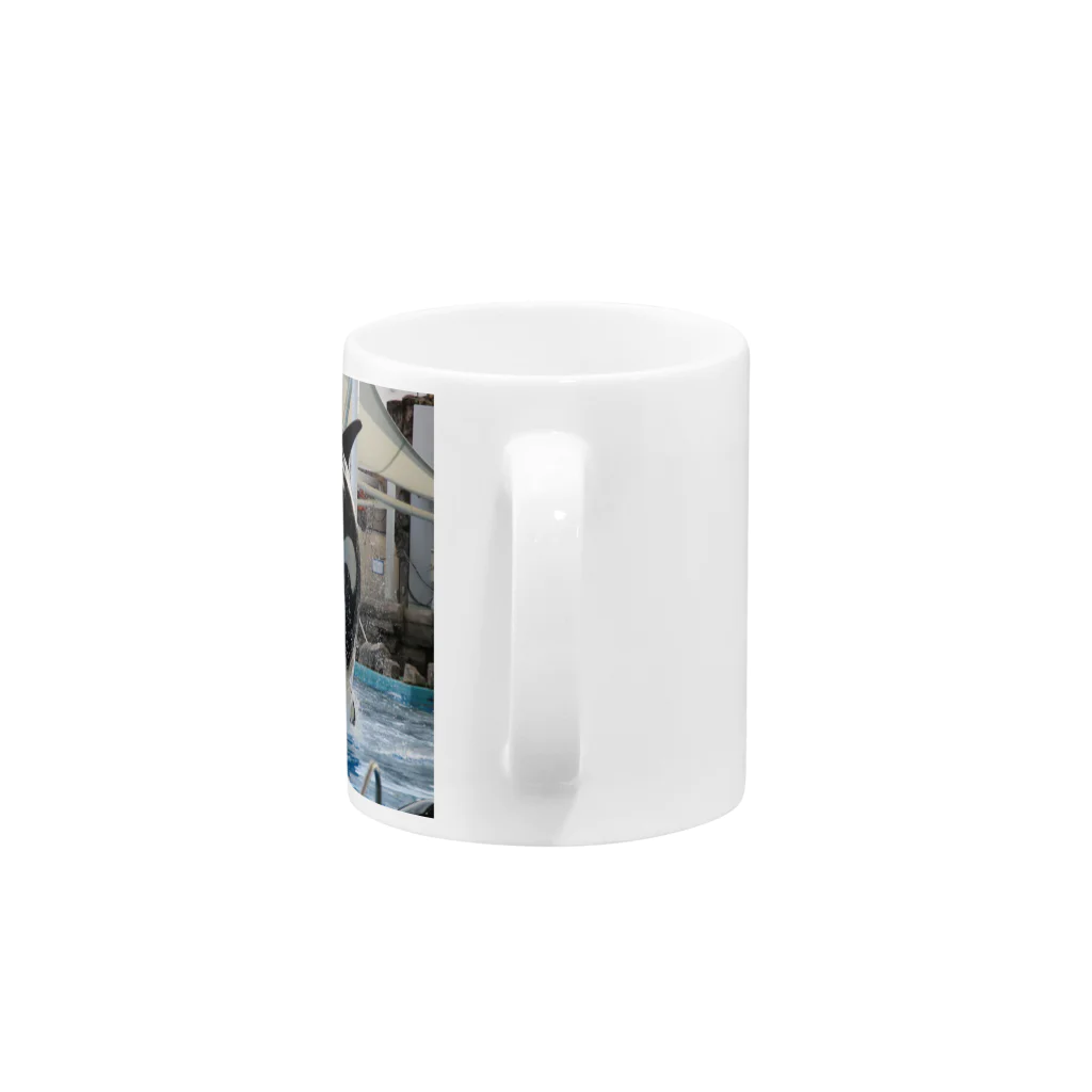 suisou_aquaの名古屋港水族館 シャチのリンのジャンプ！ Mug :handle