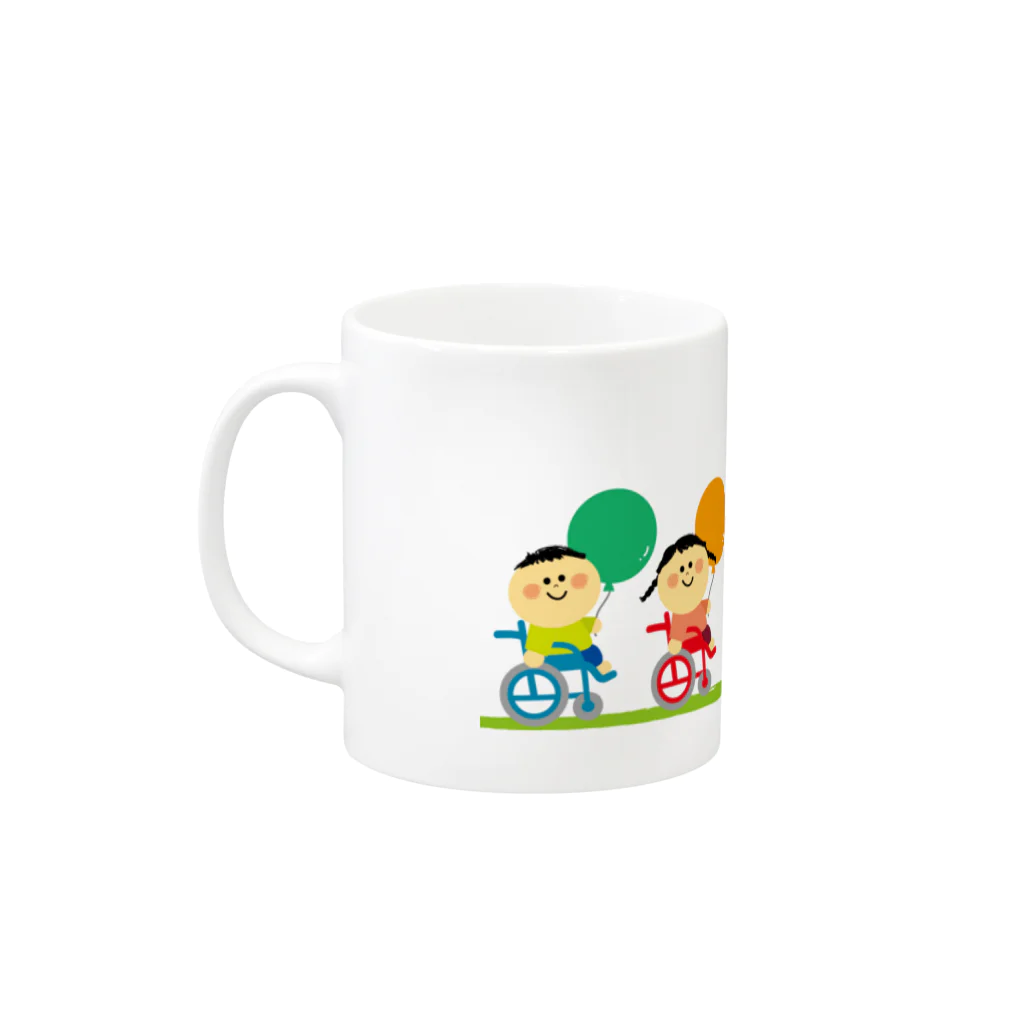 てんとうむしのカラフル車いす Mug :left side of the handle