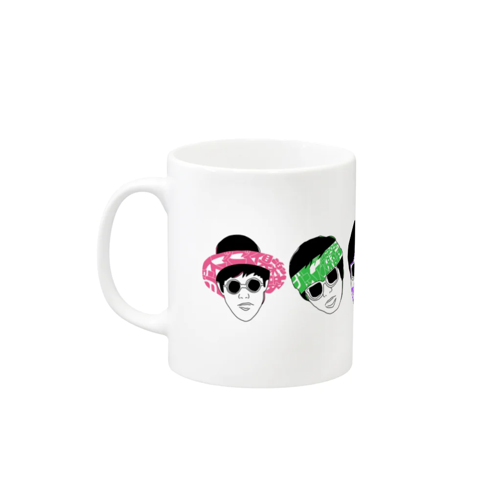 ジュースごくごく倶楽部の全員集合マグカップ Mug :left side of the handle