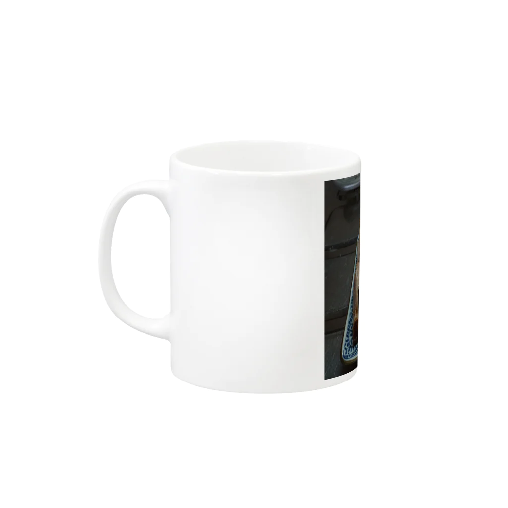 ゴルゴなお店のチャーシュー Mug :left side of the handle