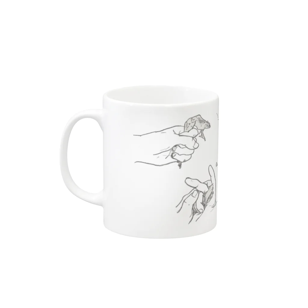 西表かえる連合公民館のa kaeru in the hand  Mug :left side of the handle