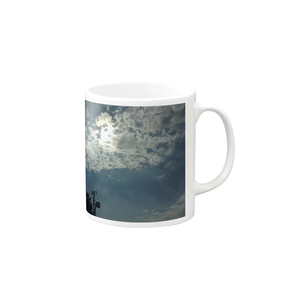 猫雫の雲の中の太陽 Mug :right side of the handle