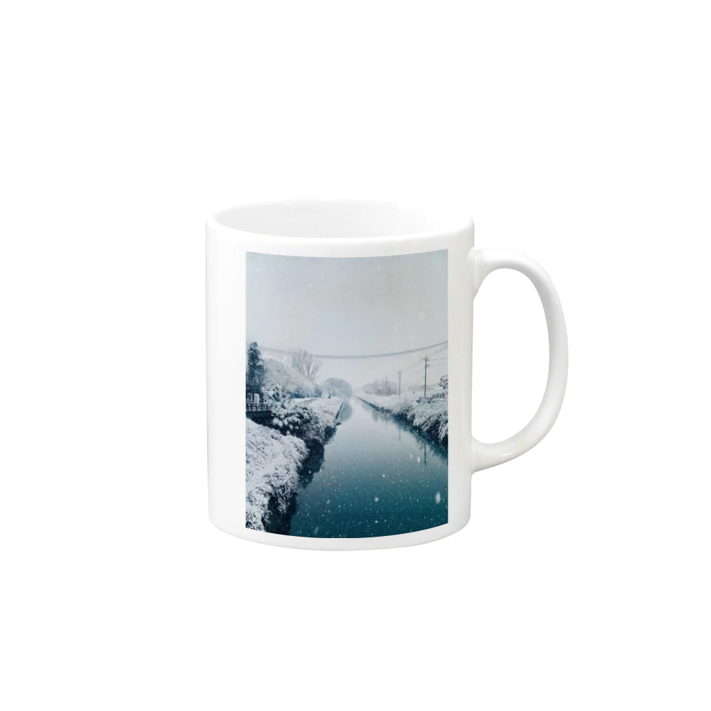 Mikazuki86の冬の景色1 Mug :right side of the handle