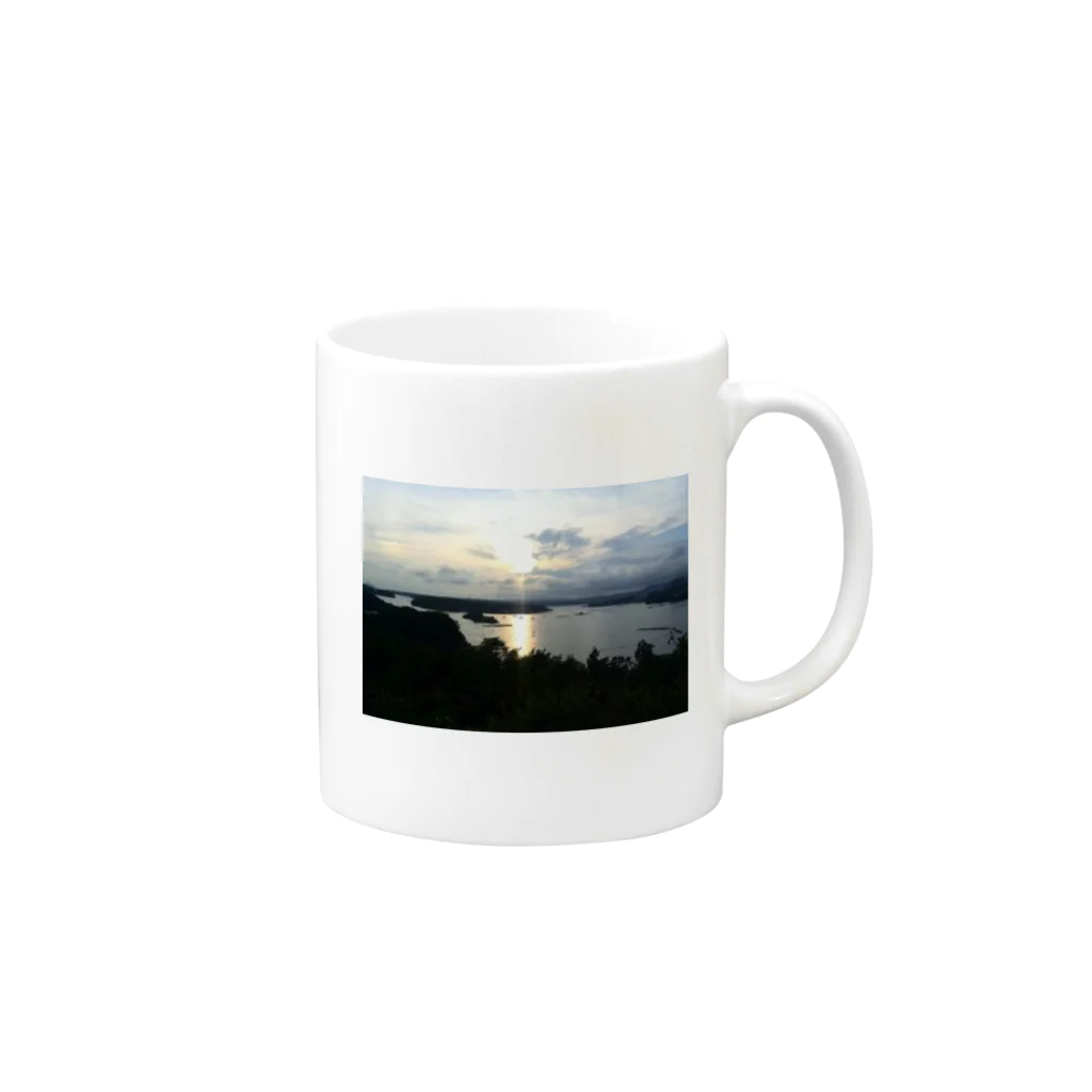 伊勢太郎の夕焼けの景観 Mug :right side of the handle