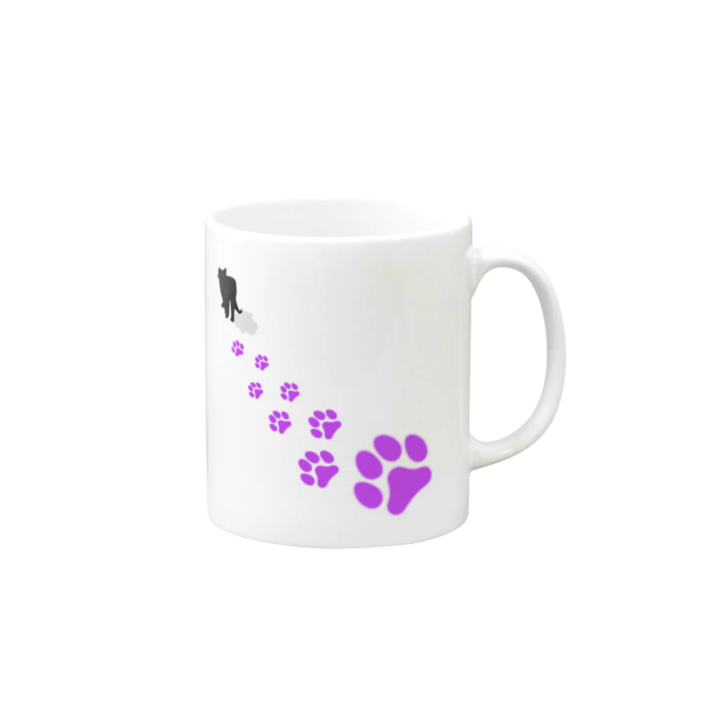 Chomu-afroの足跡紫ぽい Mug :right side of the handle