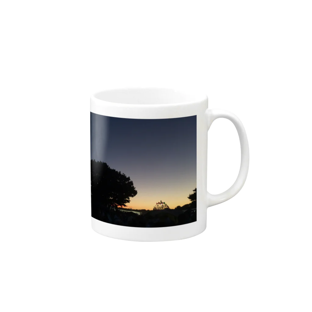 とまとまとの夕暮れと三日月 Mug :right side of the handle