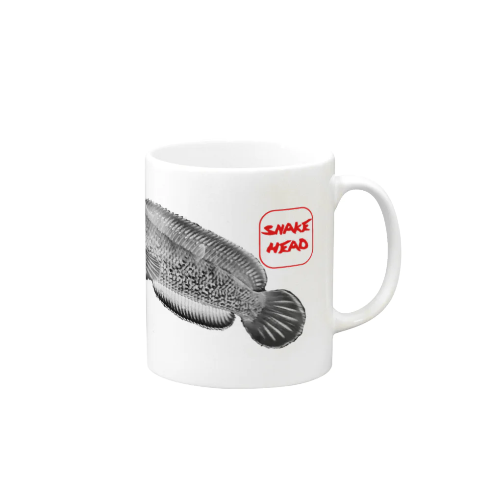 サイトーさん家の我が家のスネークヘッド　魚拓風 Mug :right side of the handle