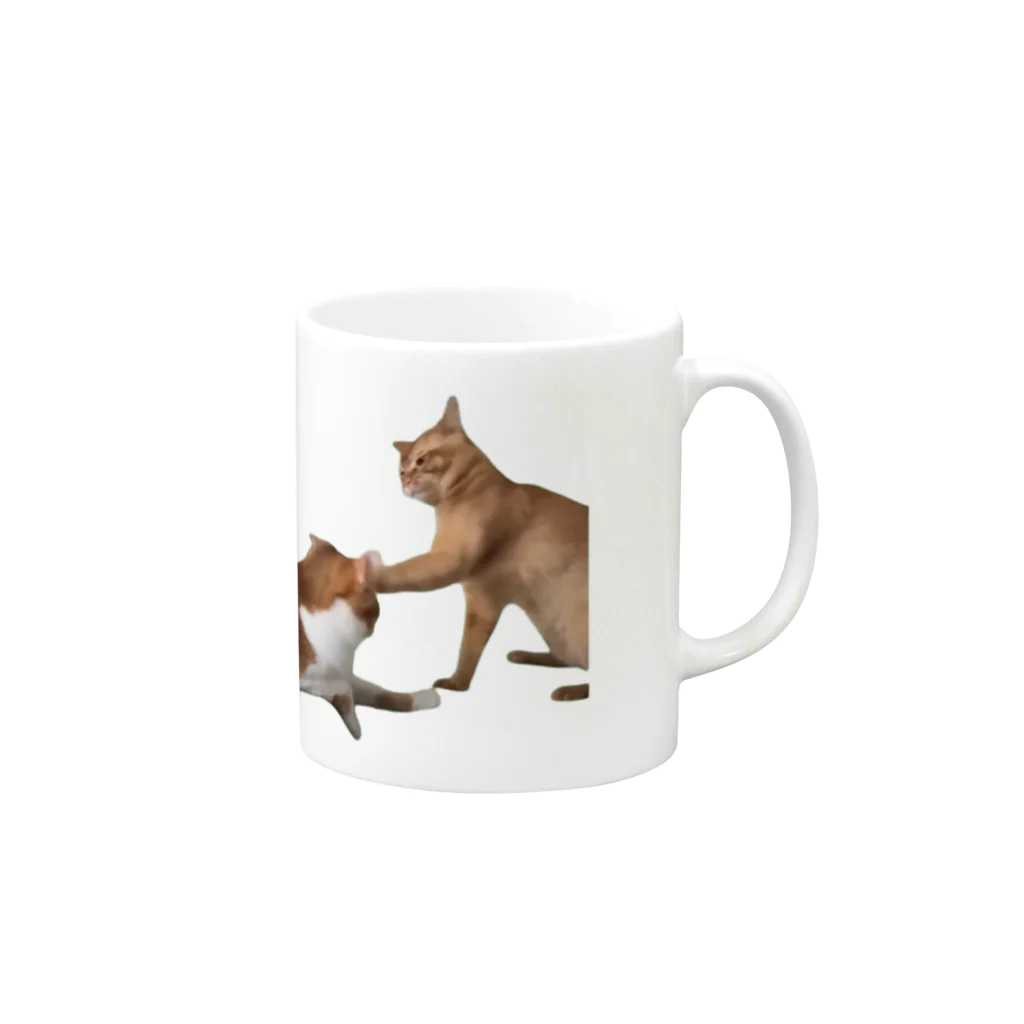 猫ミームグッズの【猫ミーム】叩かれる猫と叩く猫 Mug :right side of the handle