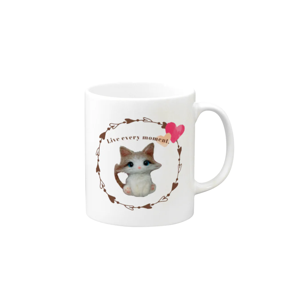 ʚ fuwari ɞのおすましパピ猫/ラグドール Mug :right side of the handle