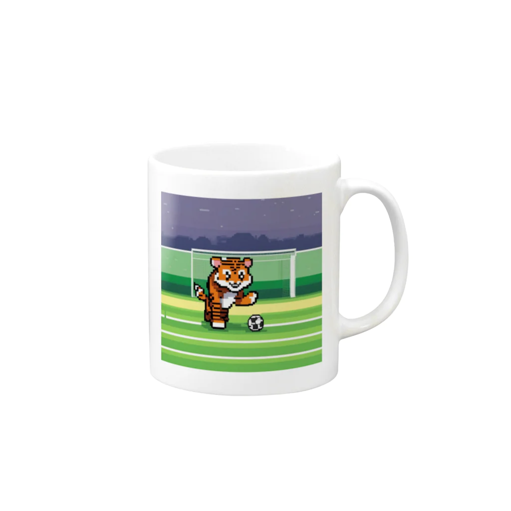 クロスクリエイティブのサッカーをしているトラ Mug :right side of the handle