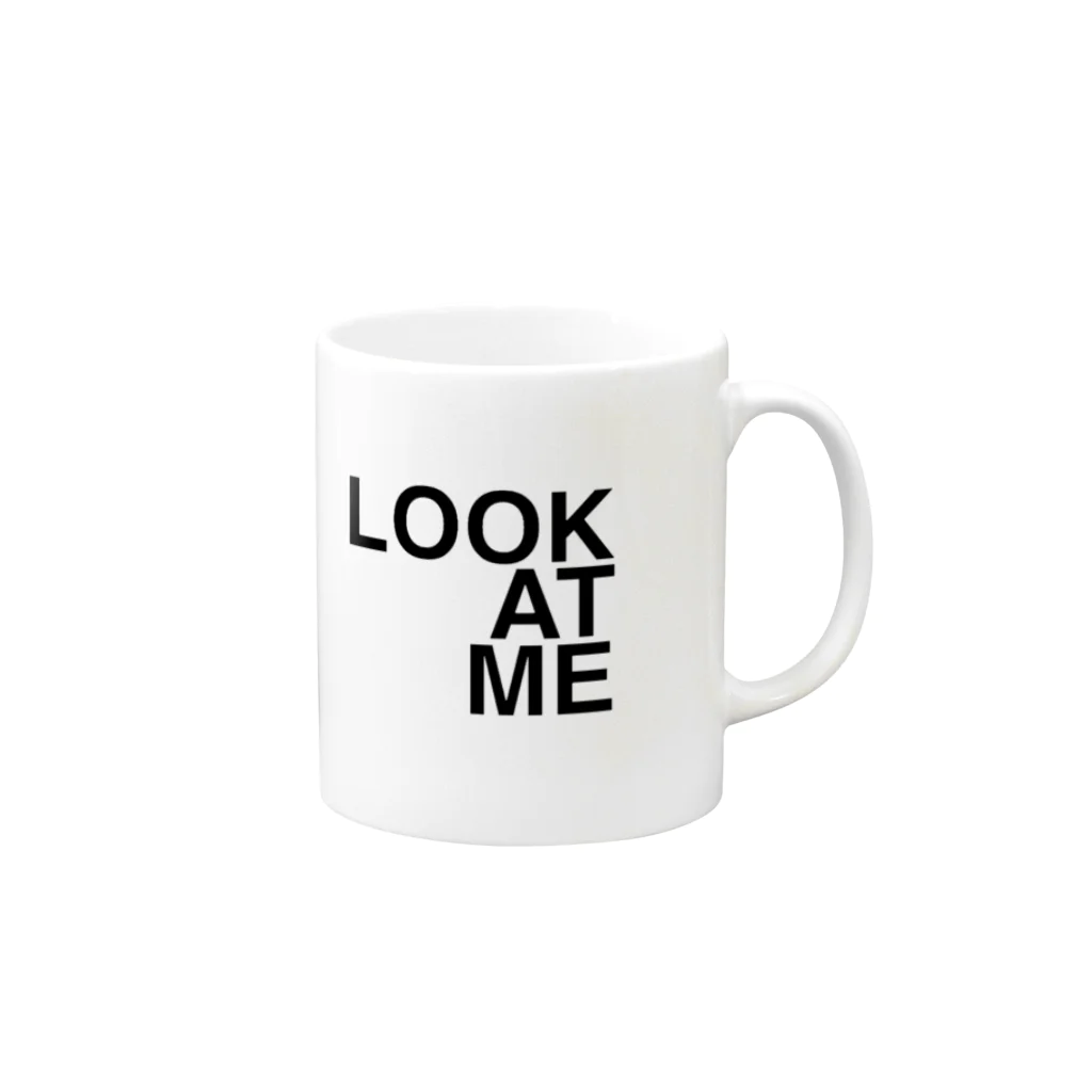 BebezoのLOOK AT ME Mug :right side of the handle