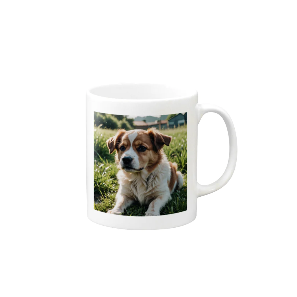 kokin0の草むらで斜めを見つめる犬 dog looking for the anywhere Mug :right side of the handle