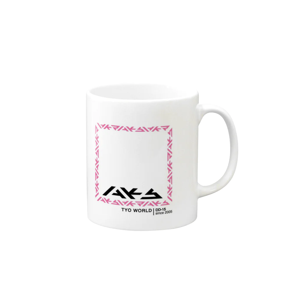 S+AKSのAKS スペシャルグッズ Mug :right side of the handle