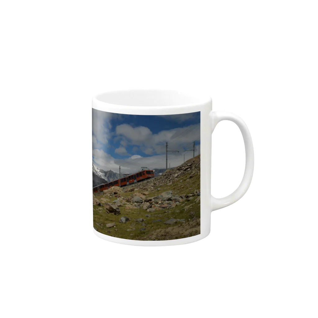 山岳グッズのお店のスイス山岳と電車の風景　＃003 マグカップの取っ手の右面