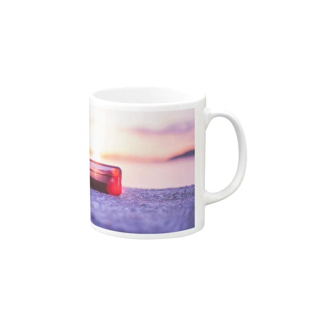 やまぴーの夕日に輝くシリーズ Mug :right side of the handle