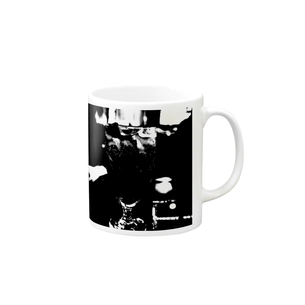 琴線工房のブラック・コーク Mug :right side of the handle