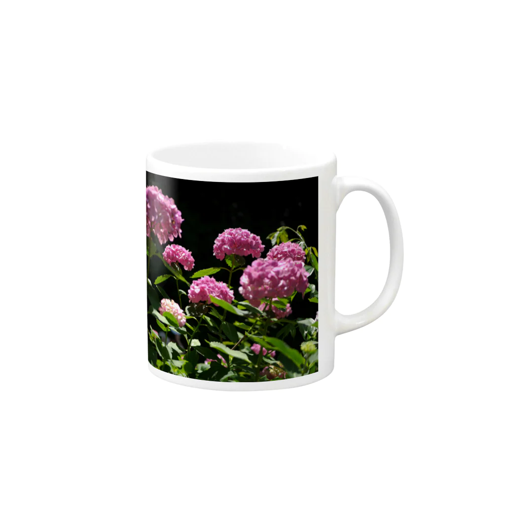 hikagemonoの赤い紫陽花 Mug :right side of the handle