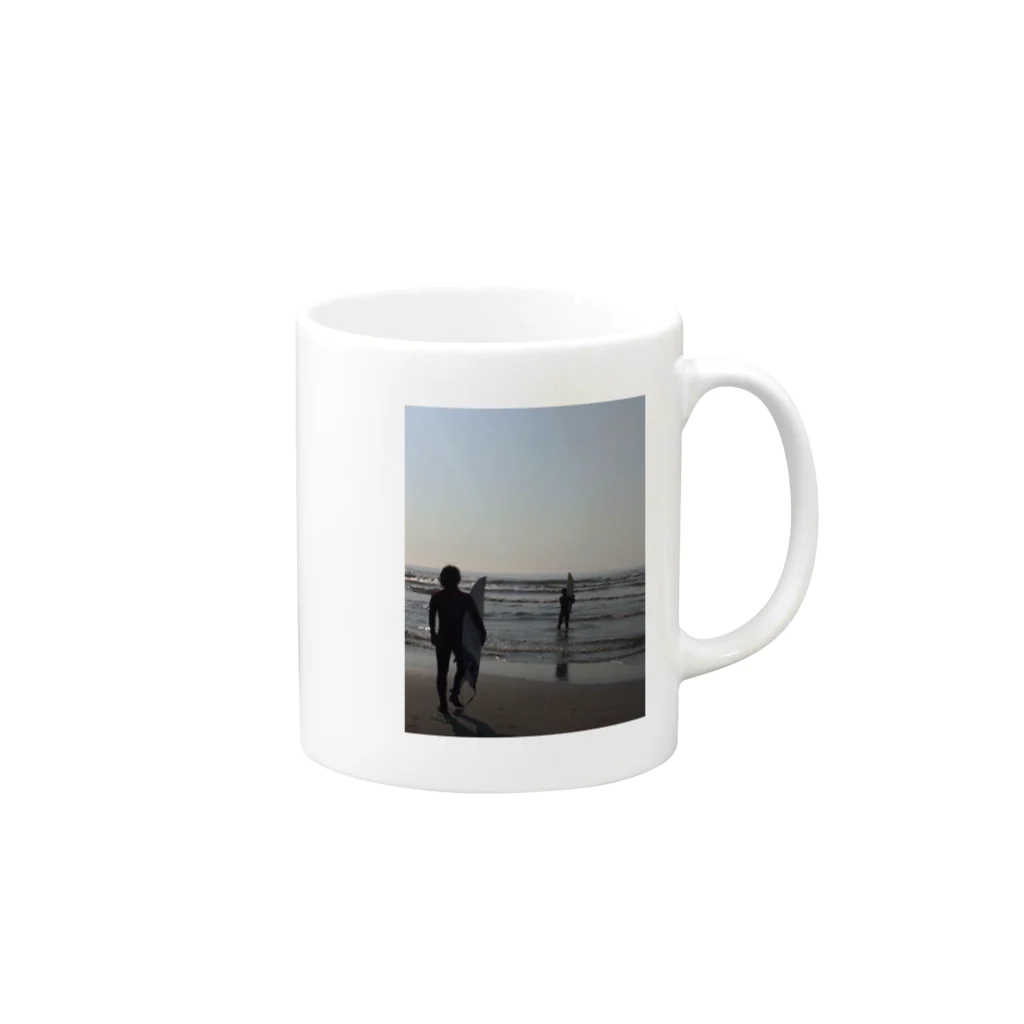 Shun OshimaのSURF time Mug :right side of the handle