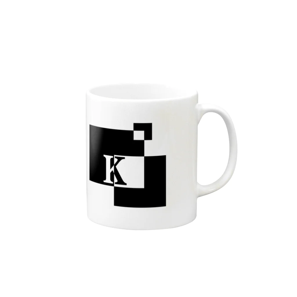 シンプルデザイン：Ｔシャツ・パーカー・スマートフォンケース・トートバッグ・マグカップのシンプルデザインアルファベットK Mug :right side of the handle