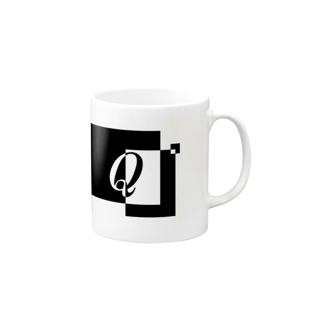 シンプルデザイン：Ｔシャツ・パーカー・スマートフォンケース・トートバッグ・マグカップのシンプルデザインアルファベットQ Mug :right side of the handle