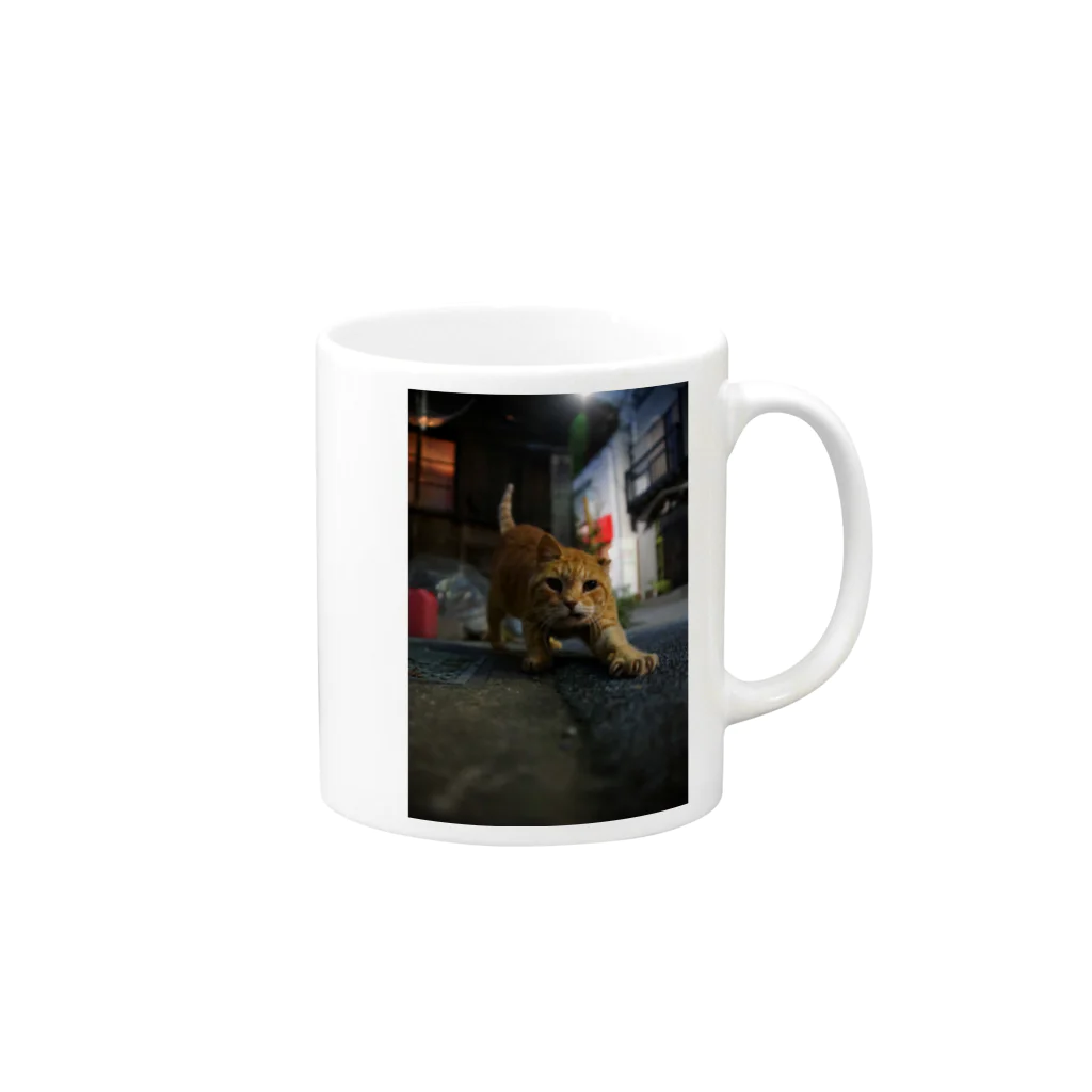 シッポ追いの猫写真店のInto the night Mug :right side of the handle