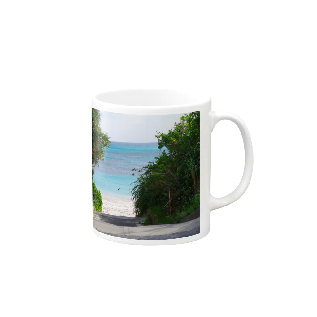 MANBOの夏アイテム Mug :right side of the handle