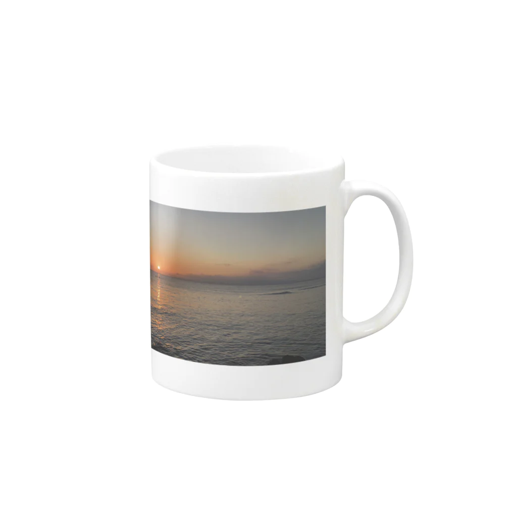 Island escape. のsunset kayak. Mug :right side of the handle