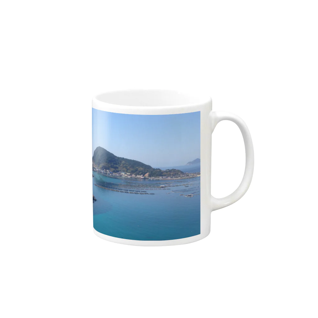 granadaの自然豊富な島と海と緑と… Mug :right side of the handle