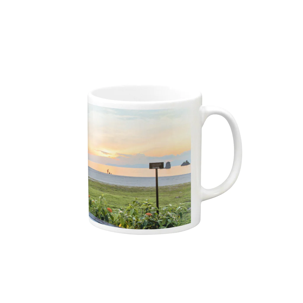 summer photographのマレーシアのビーチ Mug :right side of the handle