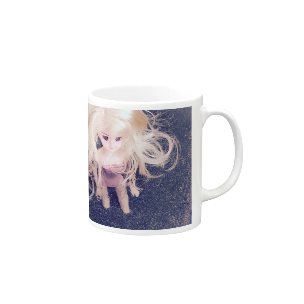 amemiyaのエリーちゃん Mug :right side of the handle