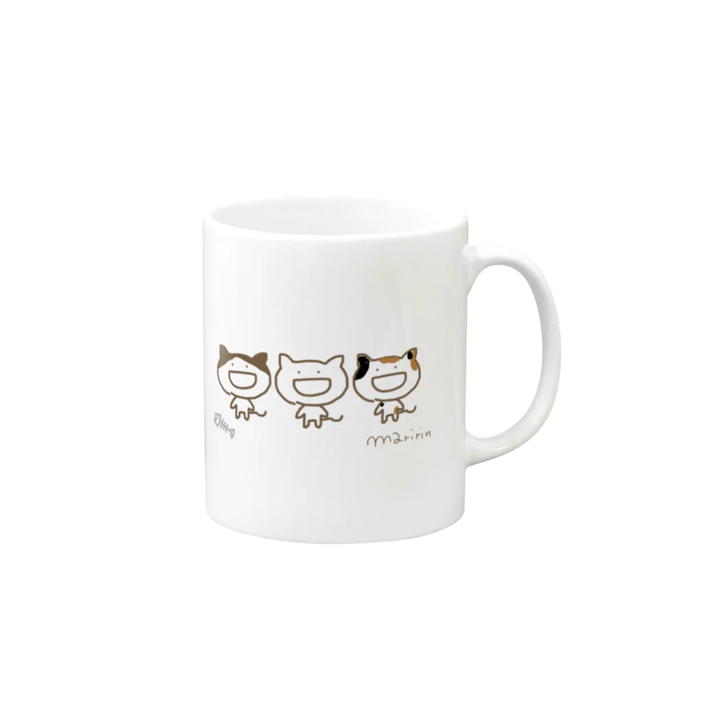 ミジンコのねこトリオ Mug :right side of the handle