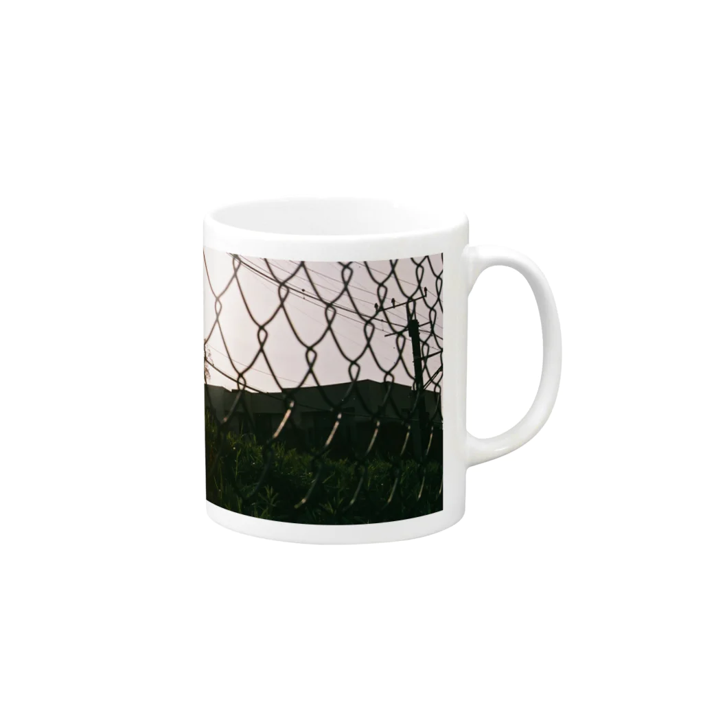 RaKのfence Mug :right side of the handle