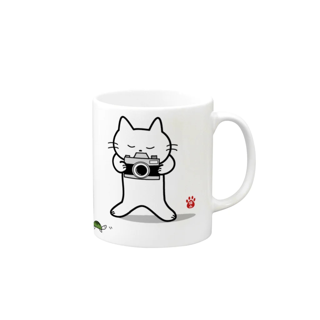 satoharuのカメラで亀を撮る猫山さん Mug :right side of the handle