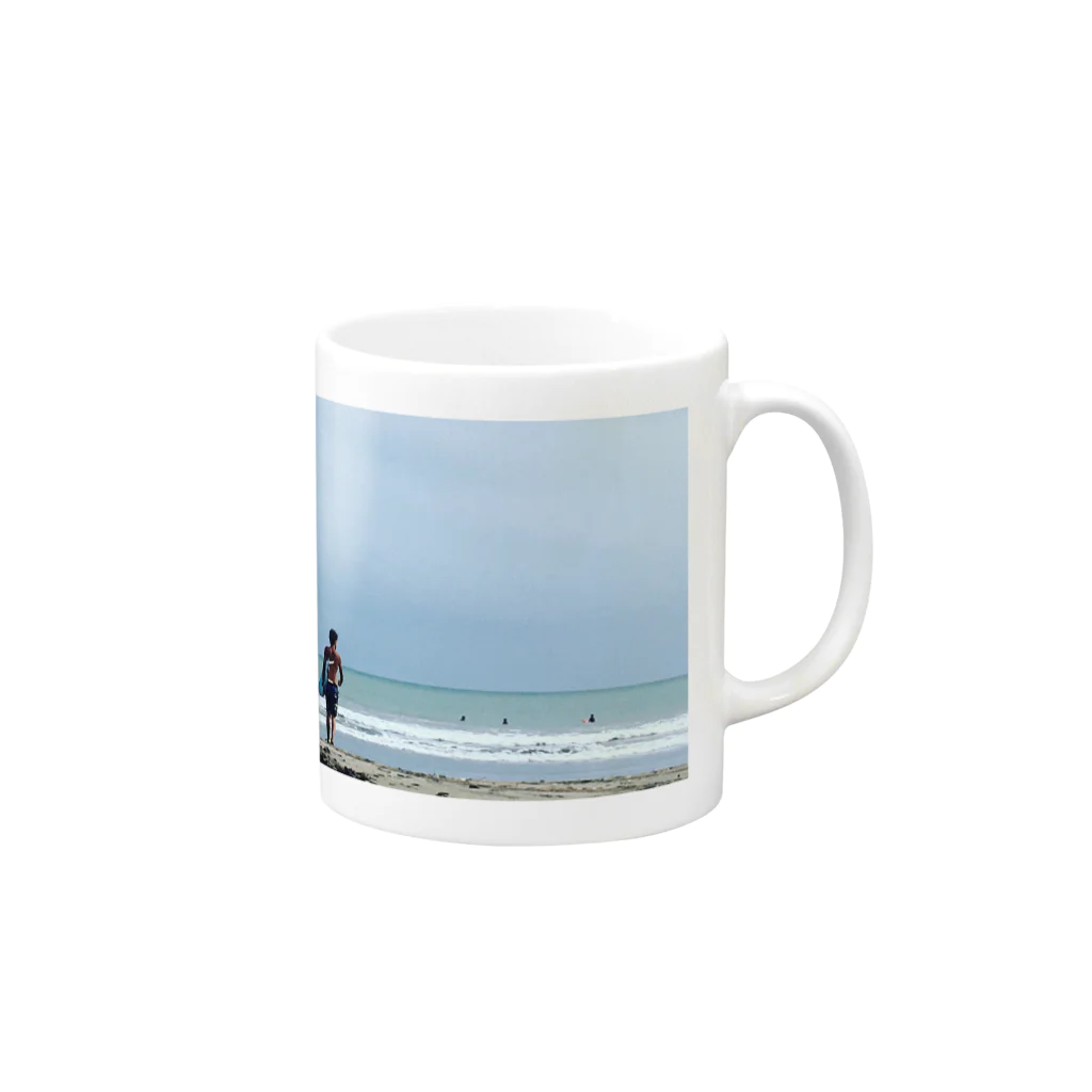 tobocarshopのサーファーTシャツ Mug :right side of the handle