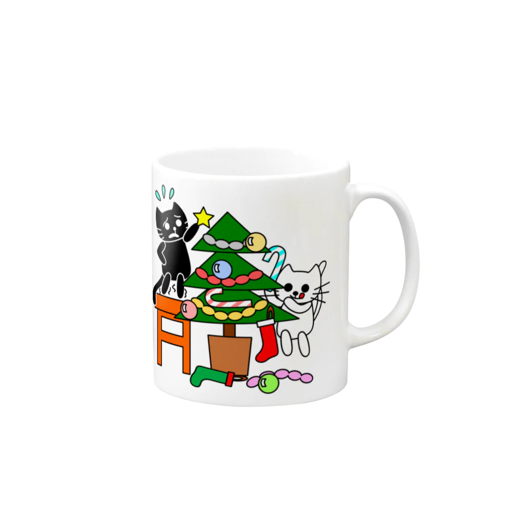 J's Mart 2ndのたまとクロとクリスマスツリー Mug :right side of the handle