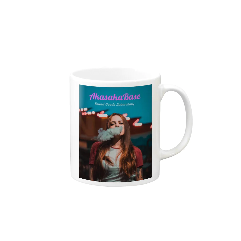 AkasakaBase - アカサカベースのSmoke Girls 03 Mug :right side of the handle