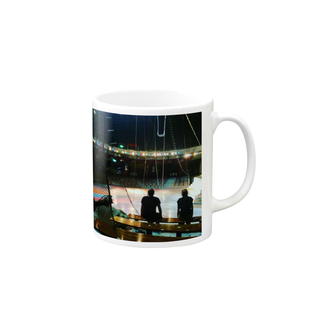 aoki_tanのサーカスの前夜 Mug :right side of the handle