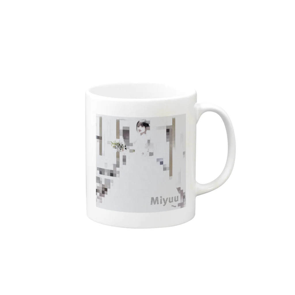 MIYUU STOREのMIYUU wedding dress ver. Mug :right side of the handle