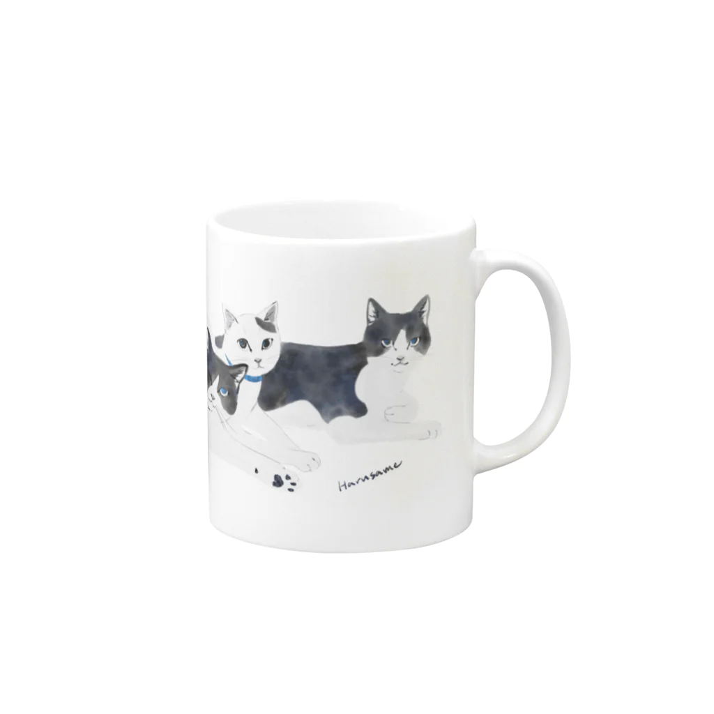 はるさめ商店の白黒猫たち Mug :right side of the handle