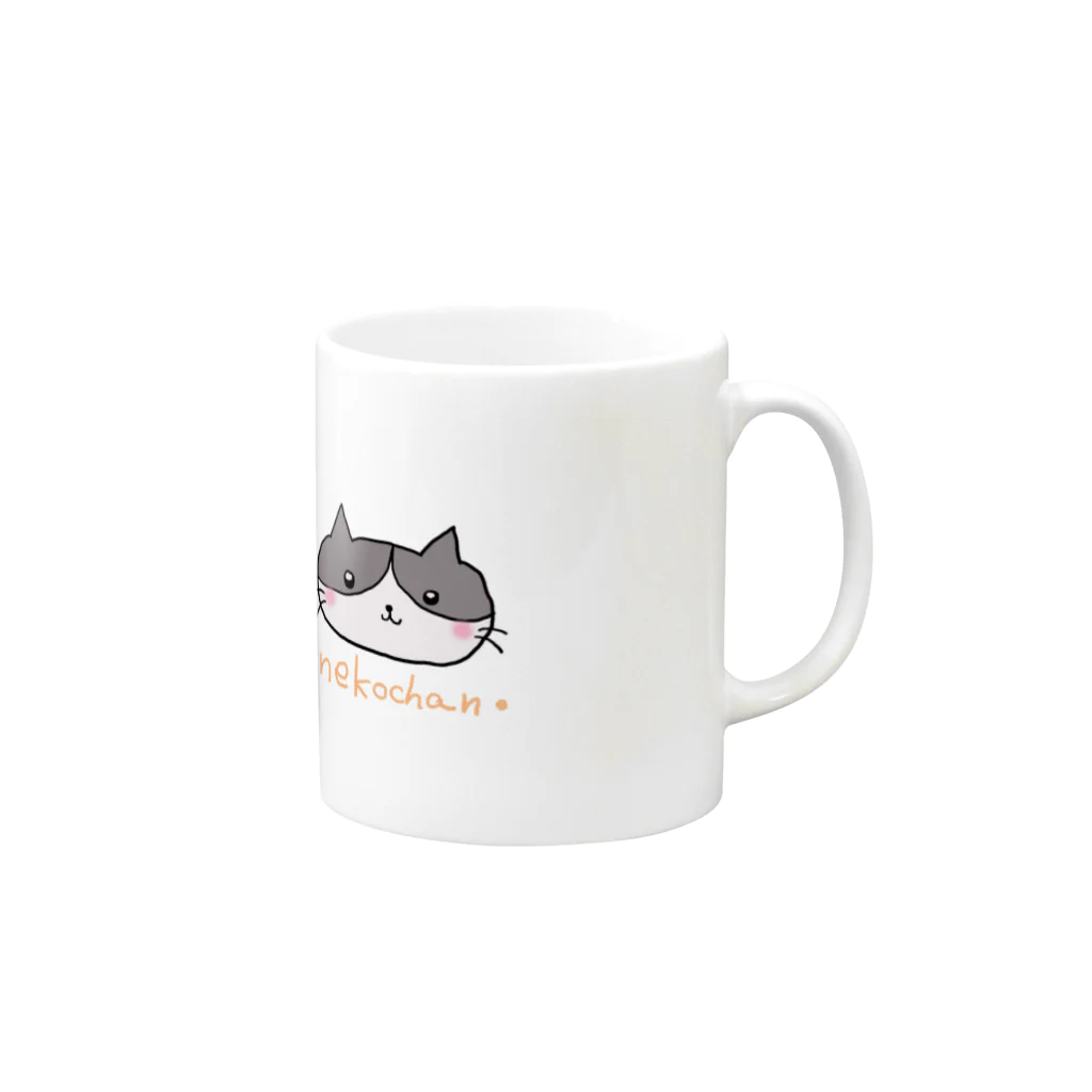 JUNKO-0121のハチワレねこちゃんイラストグッズ Mug :right side of the handle