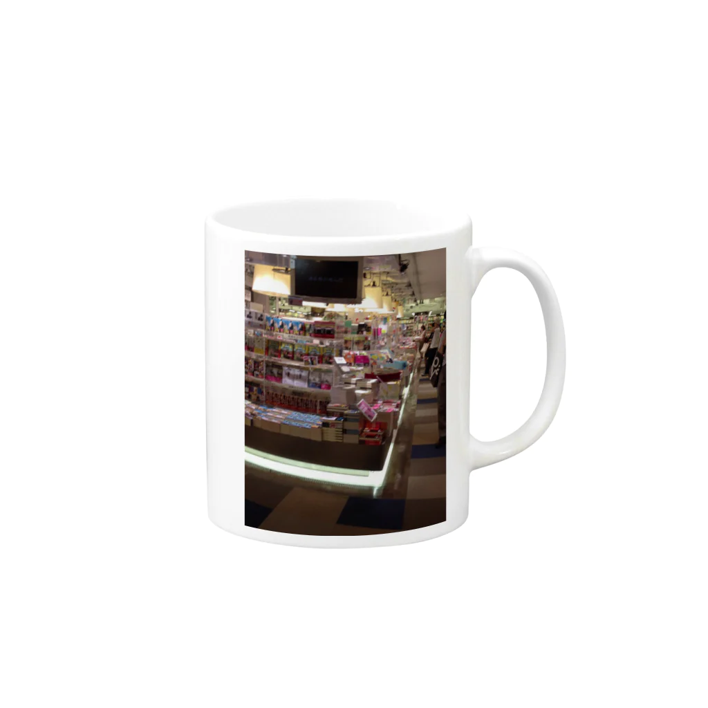 EijiPonの本屋 Mug :right side of the handle