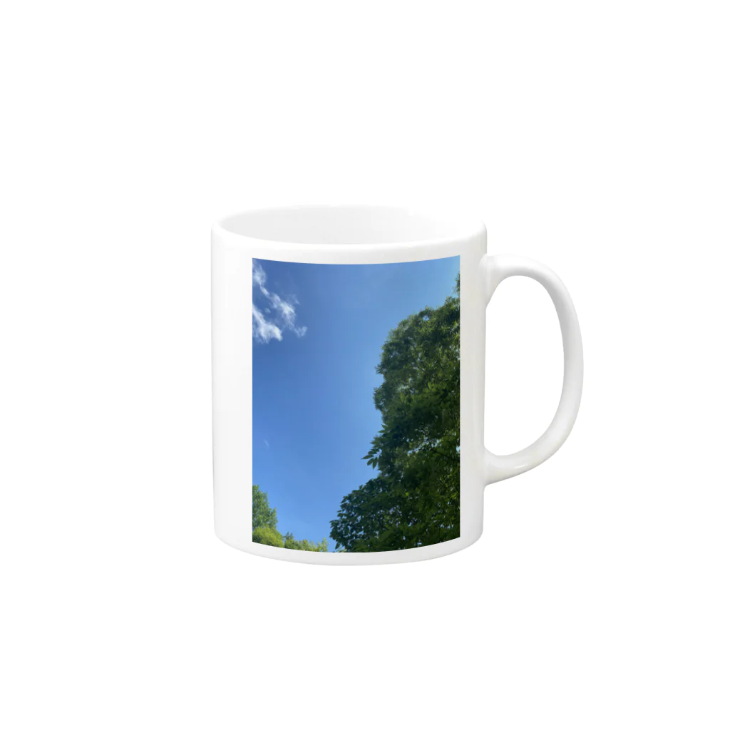 GreenTrexの木のある空 Mug :right side of the handle